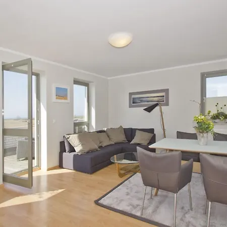 Ferienhaus Distelfink Ferienwohnung 01 Groß Zicker